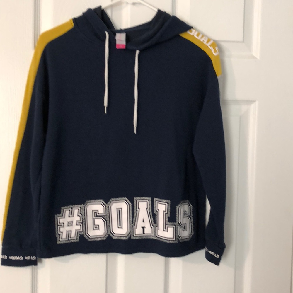 Size medium 7 to 9 hoodie blue and yellow